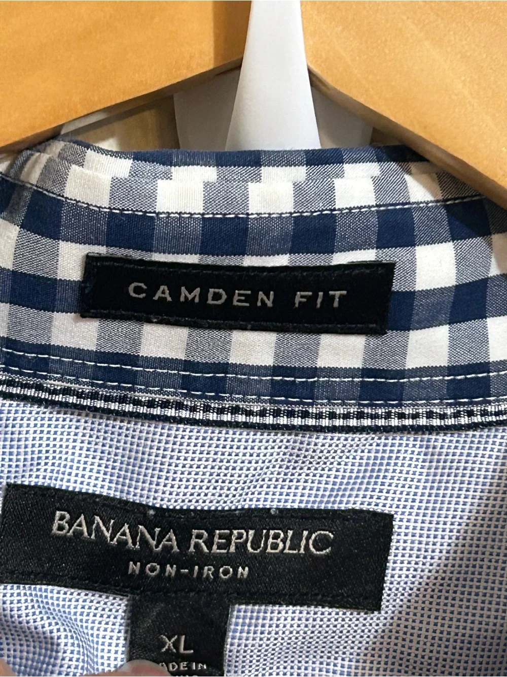 Banana Republic Men's XL Gingham Button-Up Shirt Camden Fit Non Iron